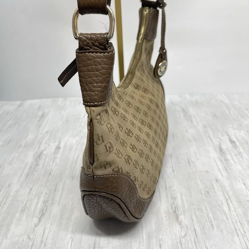 Vintage Dooney & Bourke Signature Canvas & Leather Shoulder Hobo Bag‎ Kaki Brown